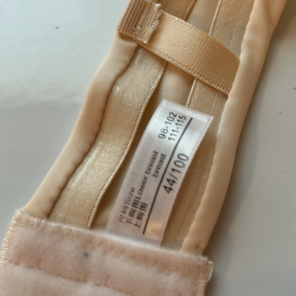 STRAPLESS CONVERTIBLE BRA - Picture 3 of 6